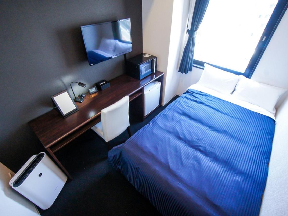 Hotel Livemax Tokyo Shiomi Ekimae Екстер'єр фото