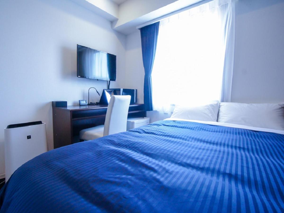 Hotel Livemax Tokyo Shiomi Ekimae Екстер'єр фото